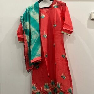 Kurta Size 36 Small